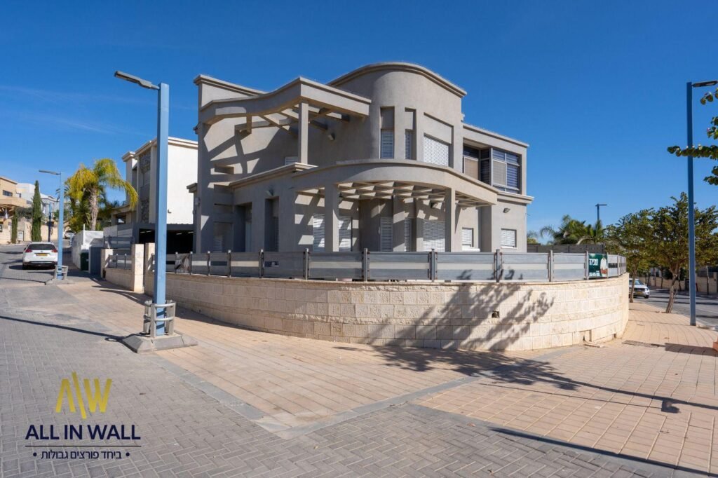 WhatsApp Image 2025-04-01 at 11.34.19